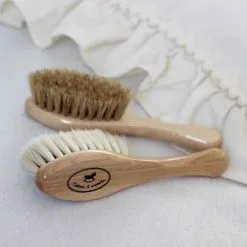 Cotton & Sweets Brosse à Cheveux Bébé Anti Croûtes De Lait -Bain et soin boutique brosse a cheveux bebe anti croutes de lait 5