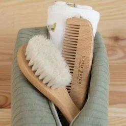 Little Dutch Ensemble Brosse Et Peigne Bébé En Bois -Bain et soin boutique ensemble brosse et peigne bebe en bois 3