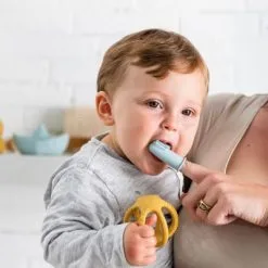 NATTOU Lot De 2 Brosses à Dents à Doigt Ocre Et Rose + étui De Protection -Bain et soin boutique lot de 2 brosses a dents a doigt ocre et rose etui de protection 5