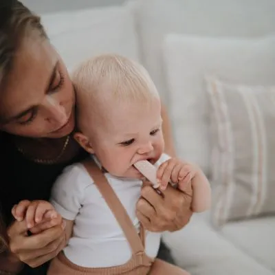 Mushie Lot De 2 Brosses à Dents à Doigt Soft Lilac/Ivory 4 Mushie Lot De 2 Brosses à Dents à Doigt Soft Lilac/Ivory – Image 2