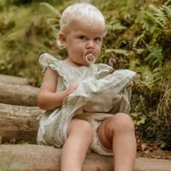 FRIGG Lot De 2 Sucettes En Latex Fairytale Duckling/Emperor (0-6 Mois) -Bain et soin boutique lot de 2 sucettes en latex fairytale duckling emperor 0 6 mois 3