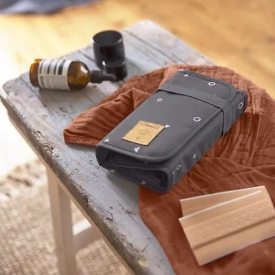 LÄSSIG Pochette 1ers Secours Casual Universe Anthracite 8 LÄSSIG Pochette 1ers Secours Casual Universe Anthracite – Image 6