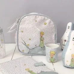 Petit Jour Paris Protège Carnet De Santé Petit Prince -Bain et soin boutique protege carnet de sante petit prince 4